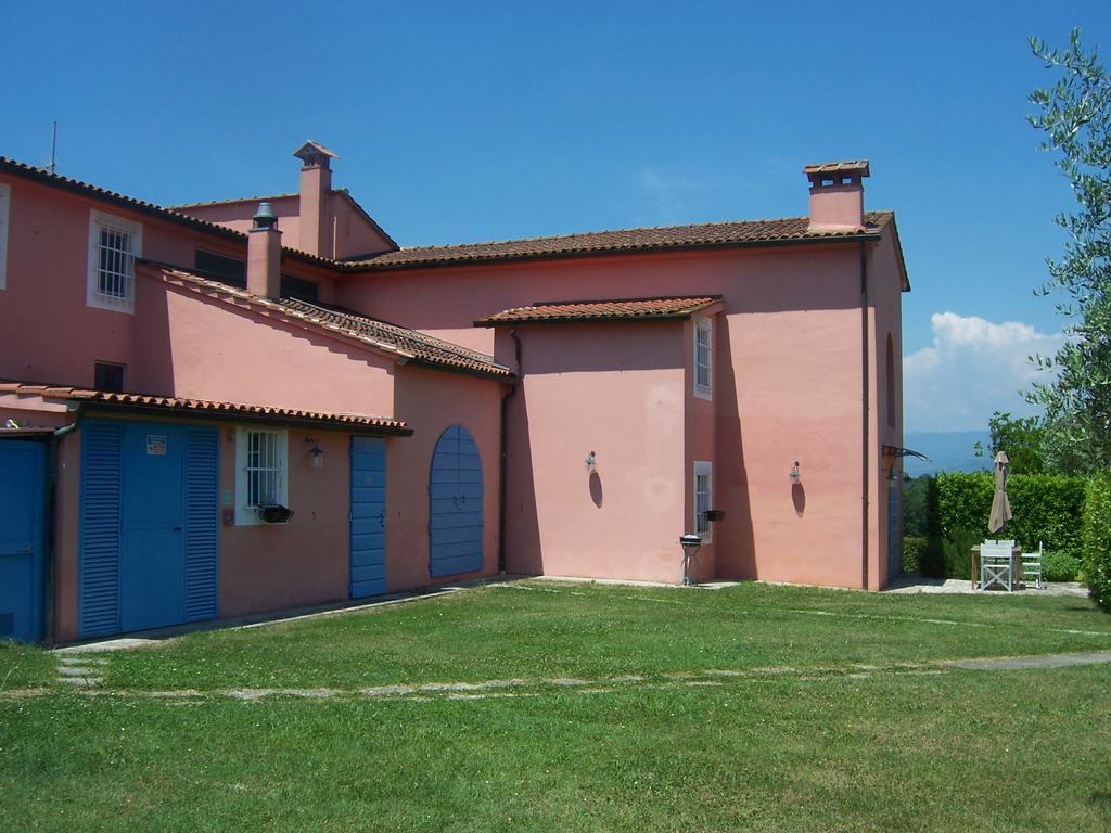 Agriturismo Le Due Querce Lazzeretto Luaran gambar