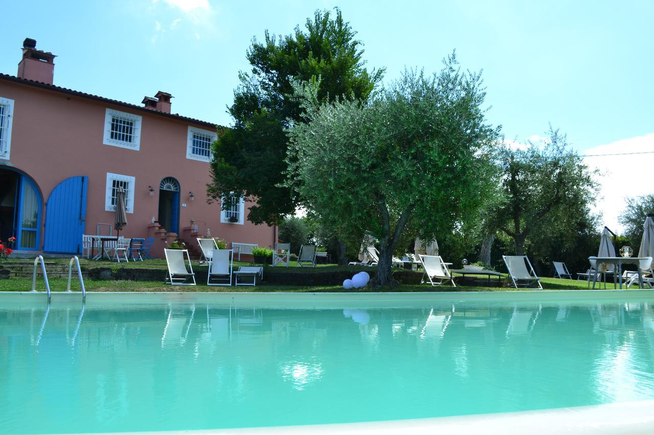Agriturismo Le Due Querce Lazzeretto Luaran gambar